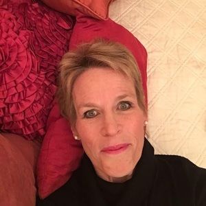 Meet your Posher, Priscilla